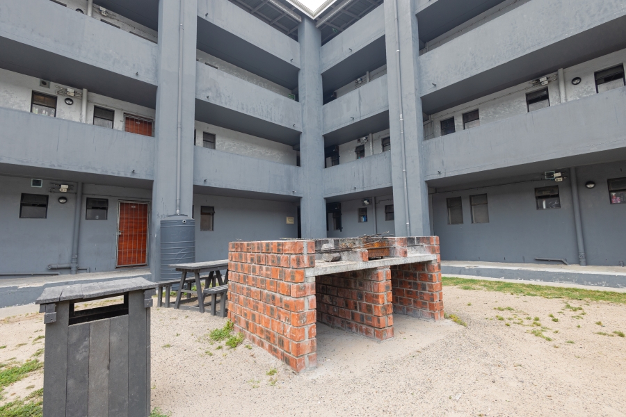 2 Bedroom Property for Sale in Belhar Western Cape